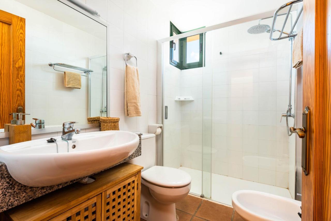 Apartamentos Punta Prima By Escapehome Екстер'єр фото